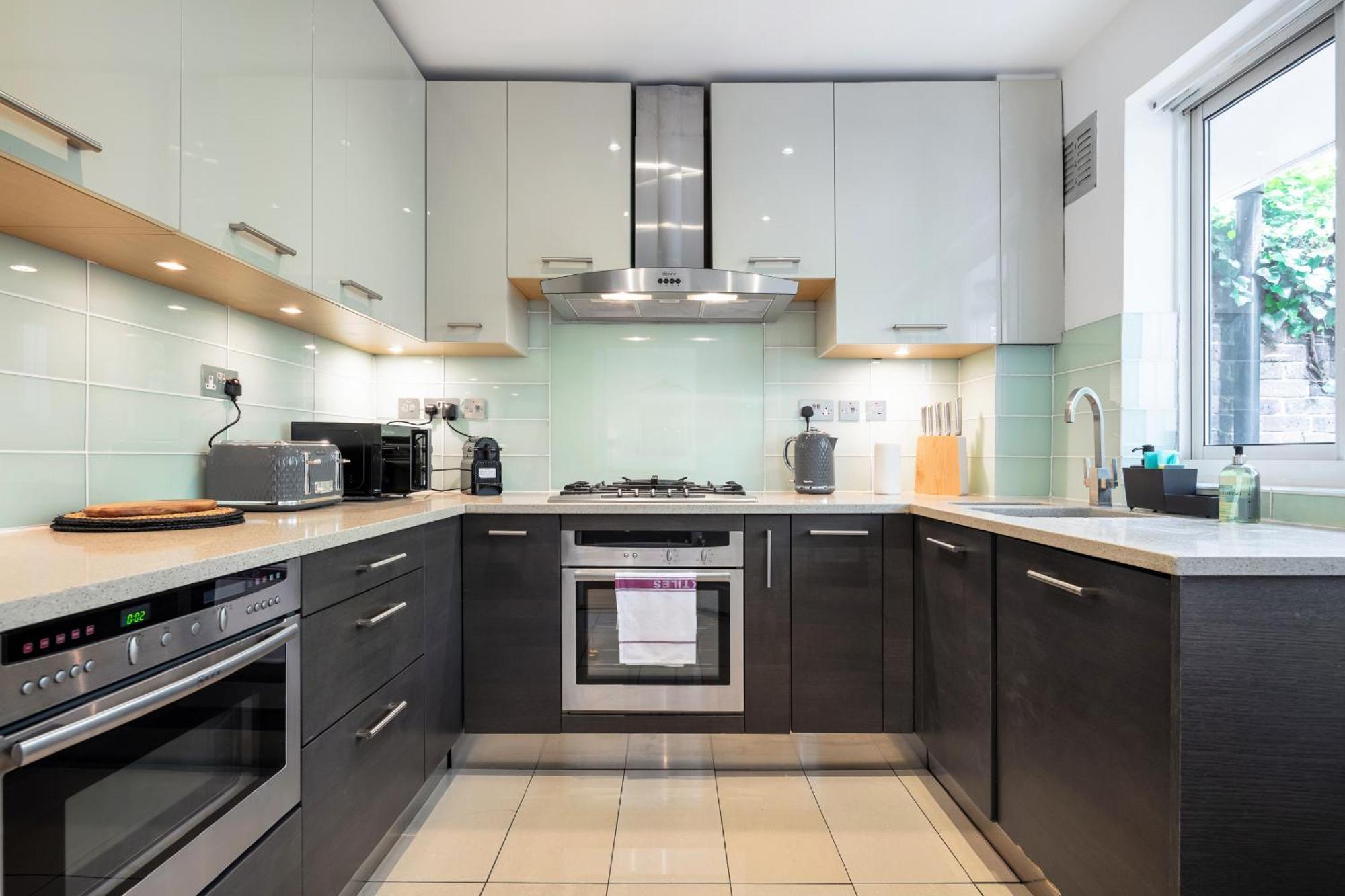 Rare 4Beds Townhouse In Kensington With Patio Villa London Ngoại thất bức ảnh