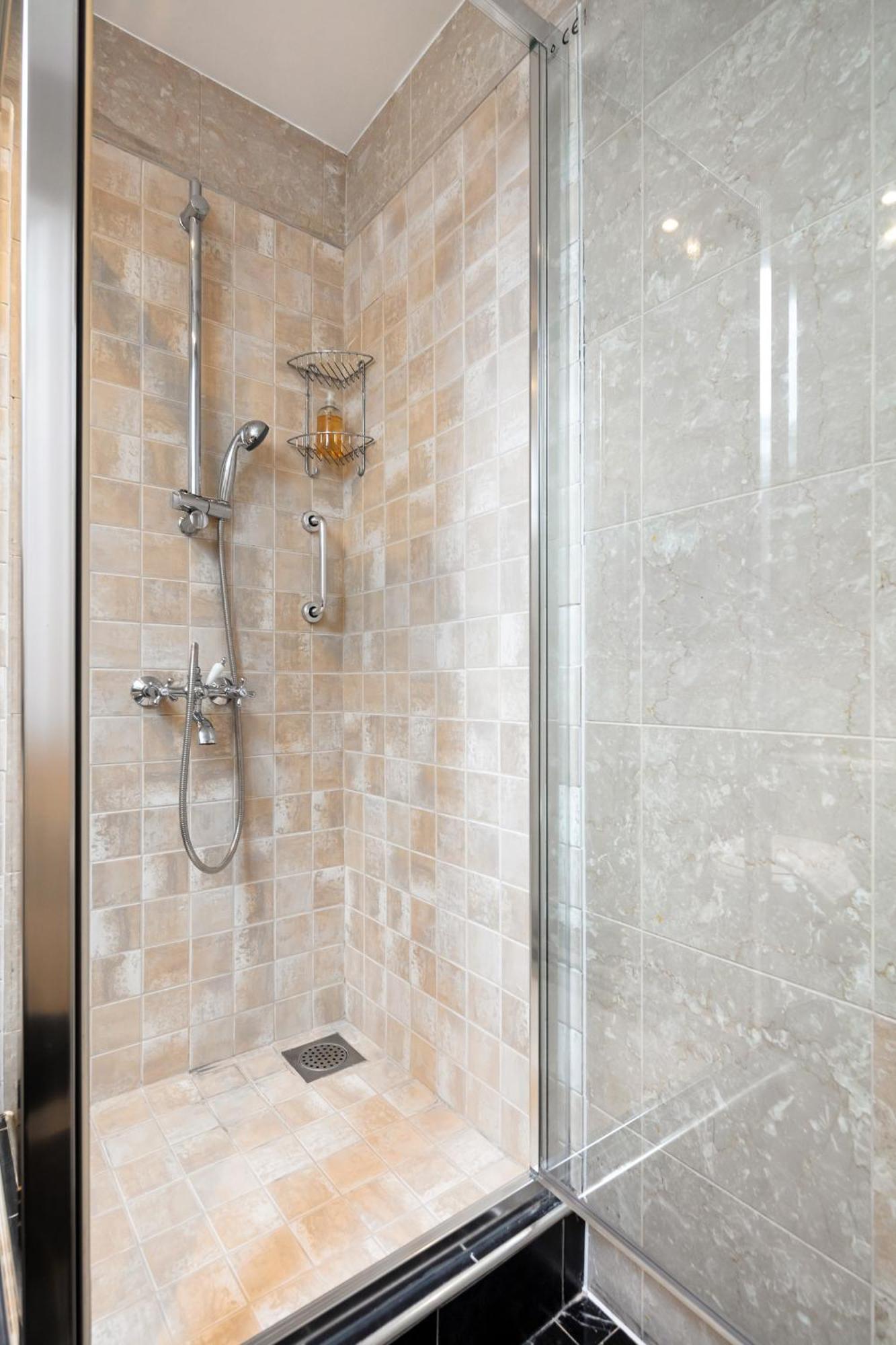 Rare 4Beds Townhouse In Kensington With Patio Villa London Ngoại thất bức ảnh